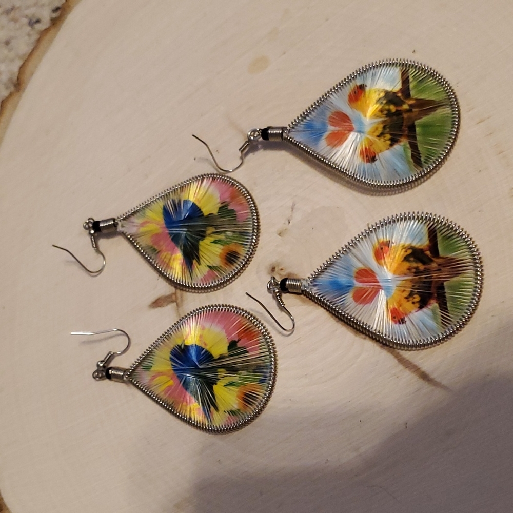 Ser Of 2 String Thread Teardrop Shape Earrings Bi… - image 1